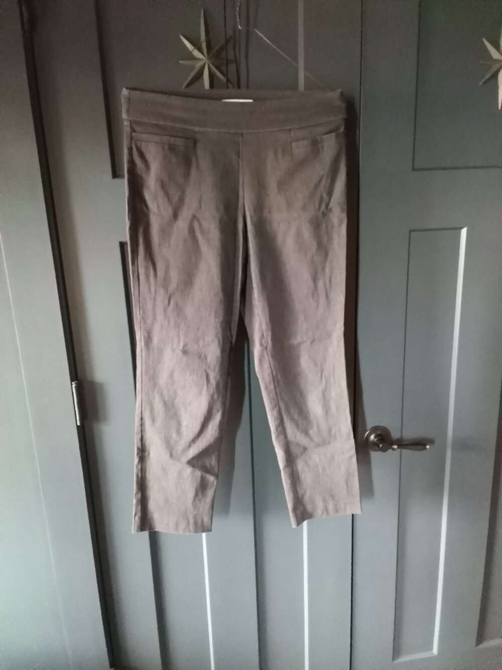 Petite grey fitted ankle pants - Liz Claiborne